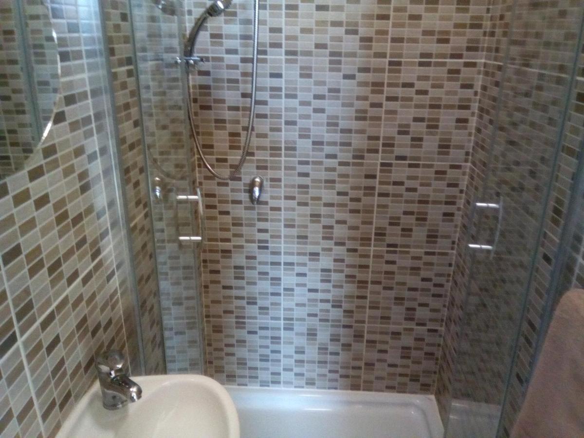 Hôtel Ubytovani-Plzen-Can Extérieur photo