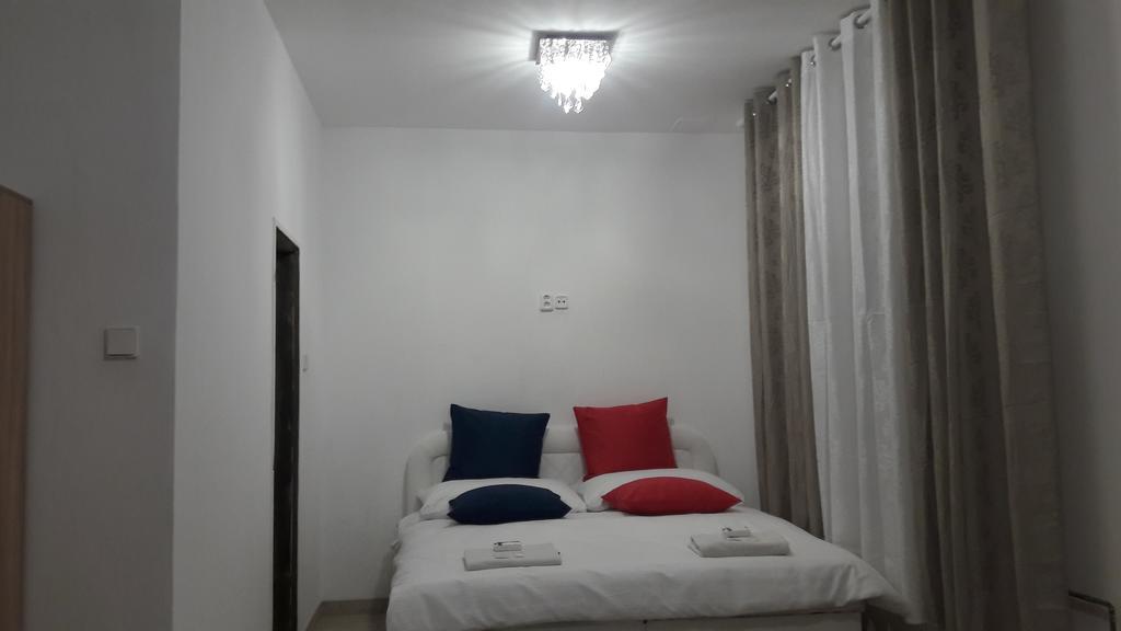 Hôtel Ubytovani-Plzen-Can Extérieur photo